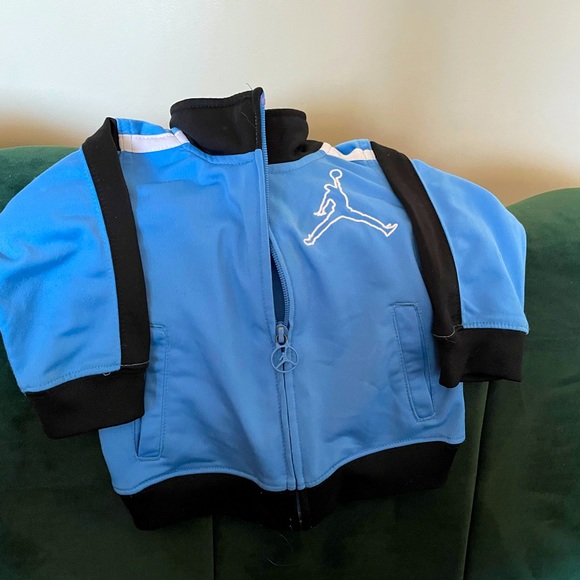 12 month Jordan zip up - Picture 1 of 1